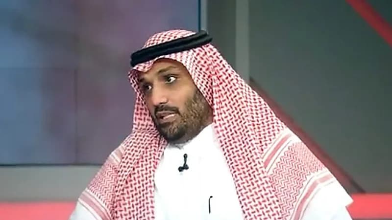 كاتب: وجدت في مساحات ⁧‫تويتر‬⁩ بلاوي ضد قيمنا والسعوديون دائمًا دون وطنهم(فيديو)
