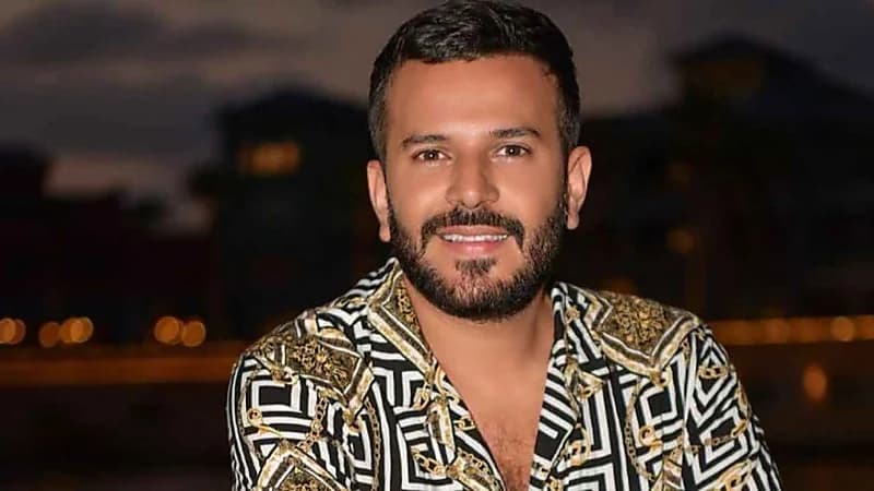 وفاة الإعلامي السوري صبحي عطري