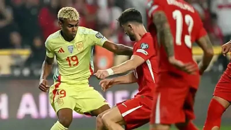 فوضى بعد مباراة إسبانيا وتركيا.. ضياع جواز لامين يامال!.. فيديو