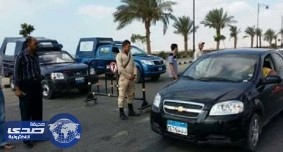 الشرطة المصرية تقتل ارهابي بعد مطاردة بالأسلحة النارية بطريق الواحات