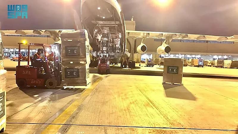‎ مغادرة الطائرة السعودية الـ 32 لإغاثة الشعب الفلسطيني في غزة