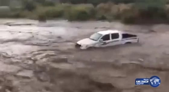 شاهد.. الطفل فواز القطيفان يعود إلى أسرته بعد دفع الفدية لخاطفيه