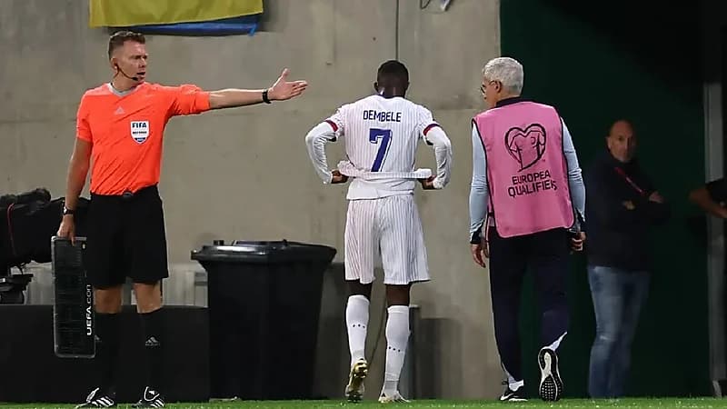 إصابة ديمبلي تشعل الجدل بين النادي والمنتخب