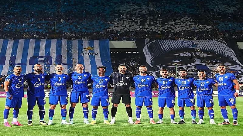 الاستقلال يعد بمكافآت ضخمة للاعبيه حال التأهل على حساب النصر