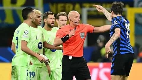 مارتينيز يبرر واقعة البصق: لم أقصد الإساءة لأتشيربي