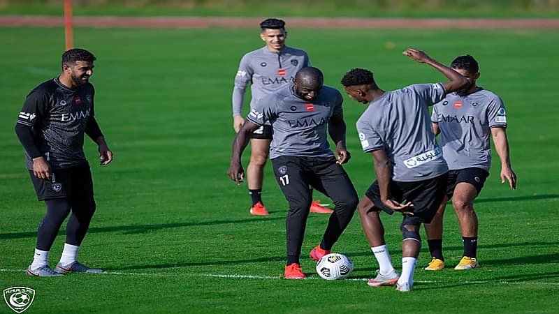 الهلال يجري حصته التدريبية الأولى في معسكره الإعدادي بالنمسا " صور "