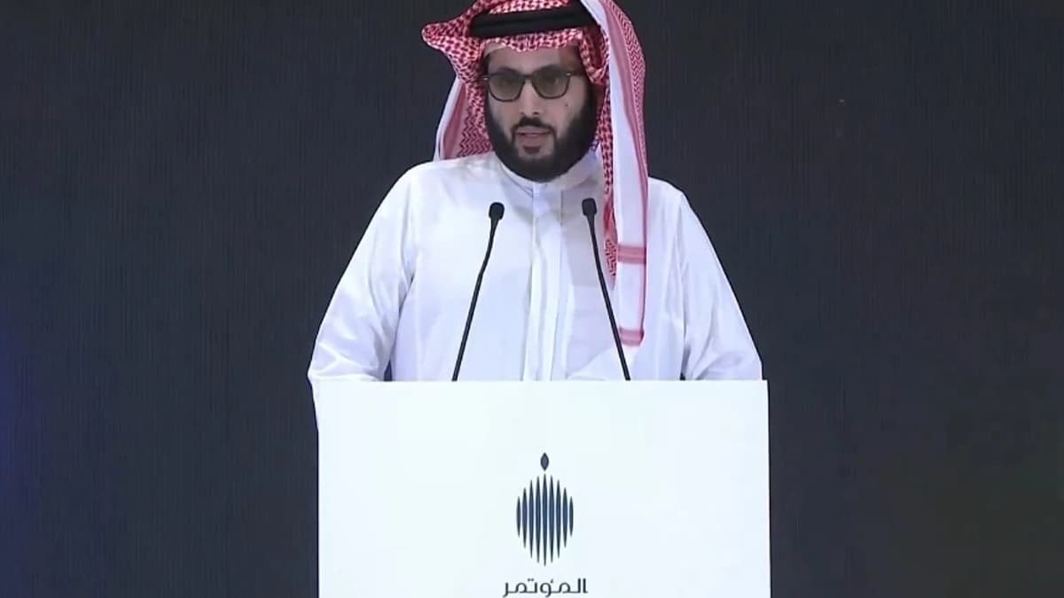 تركي آل الشيخ: 3.2 مليار دولار القيمة السوقية لشعار موسم الرياض .. فيديو