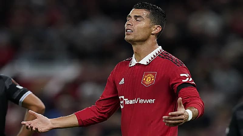 انقلاب على رونالدو من لاعبي مانشستر ومدربه بسبب راشفورد