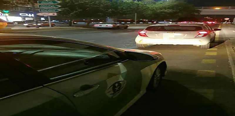 القبض على قائد مركبة متهور يسير بسرعة جنونية على طريق الأمير ماجد في جدة 