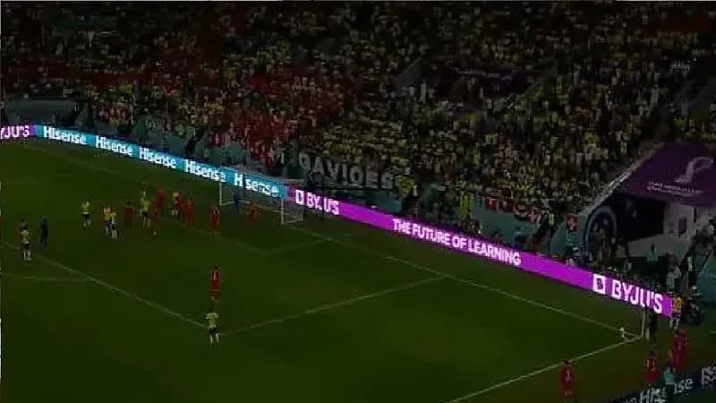 بالفيديو .. لحظة انقطاع الكهرباء في ملعب مباراة سويسرا والبرازيل