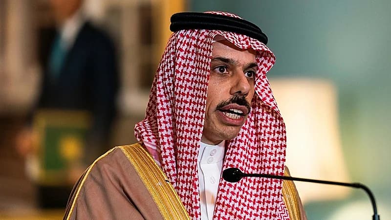 وزير الخارجية يدعو لوقف اعتداءات إسرائيل على المستشفيات في ‎غزة