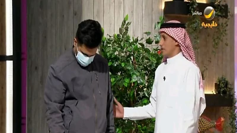 شاهد.. محلل شخصيات ينوم أحد الأشخاص "مغناطيسيا" على الهواء