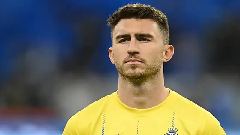 فيفا يدرس فتح ملف انتقال لابورت