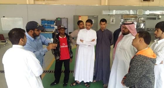 المعهد الثانوي الصناعي بمكة يدرب 40 طالبا من ذوي الإعاقة الفكرية
