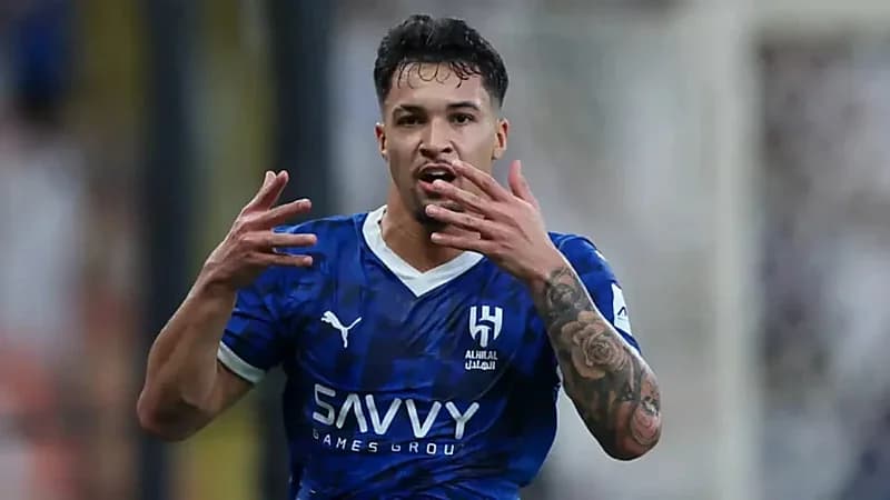 ليوناردو يقرر البقاء مع الهلال