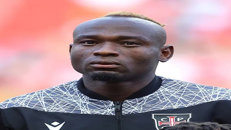 الأخدود يعلن تعاقده مع النيجيري سافيور جودوين .. فيديو