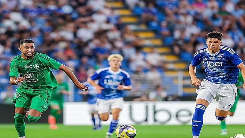 كومو الإيطالي يهزم الأهلي بثلاثية