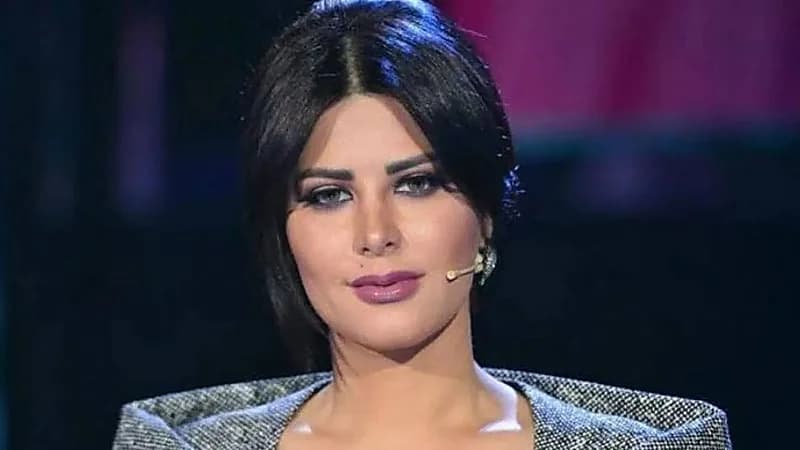 شمس  الكويتية تستعرض " التاتو المخفي " على ظهرها