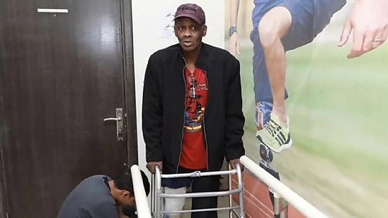 بتر القدم الثانية للاعب النصر السابق مصطفى إدريس