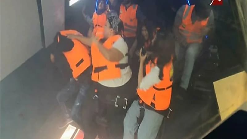 بالفيديو.. ويزو تنهال بالضرب على رامز جلال في كبسولة الهوب دروب