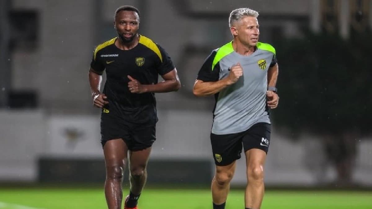 الاتحاد يفتقد 4 نجوم أمام الهلال