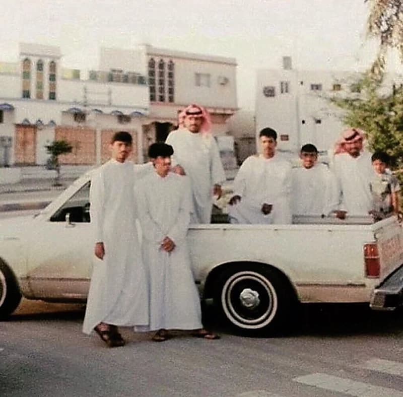 شباب من الملز قبل أكثر من 30 عام