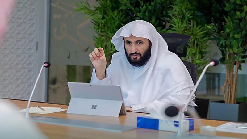 وزير العدل يوجه بإلغاء شرط إصدار الوكالة الأولى من كتابات العدل