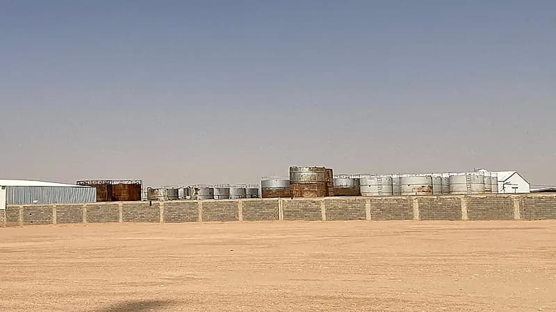 بالصور.. ضبط موقع مخالف لنظام التجارة بالمنتجات البترولية