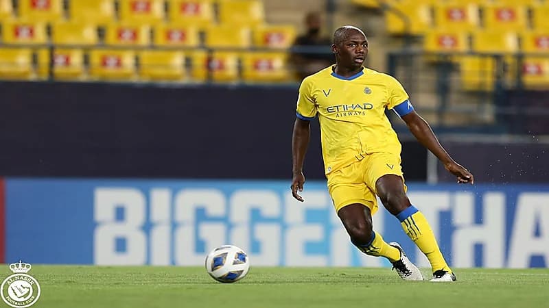 الأهلي يمهل نجم النصر 24 ساعة