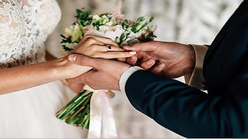 بالفيديو.. مدرب أسري: من تزوج 53 مرة غير مستقر ويشوه سمعة الإسلام