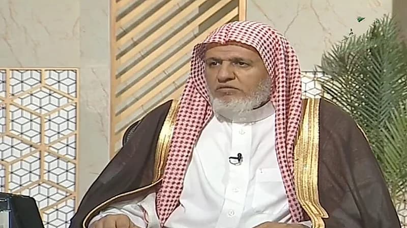 إذا طلب الزوج مالا من حر مال زوجته ماذا عليها.. الشبل يجيب.. فيديو
