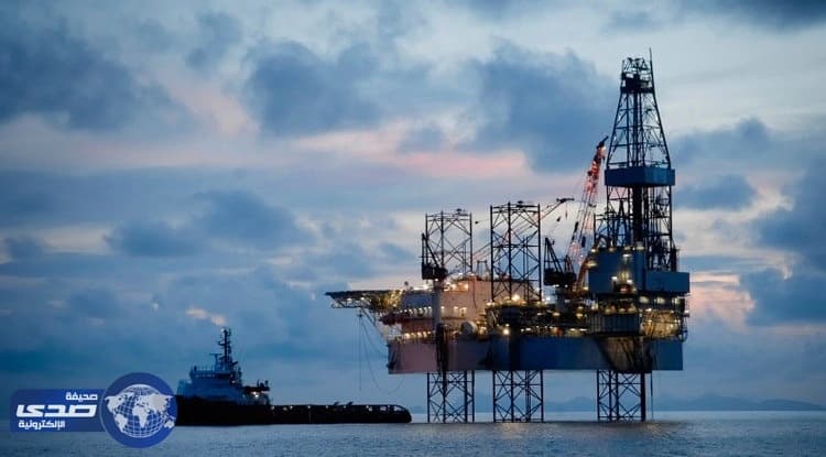 مٌحللون : الدولار الأمريكي يتحكم بأسعار النفط العالمية