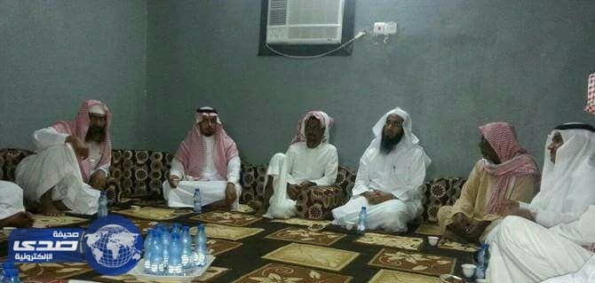 مدير تعليم الليث ينقل تعازي العيسى لذوي الطالب الجحدلي