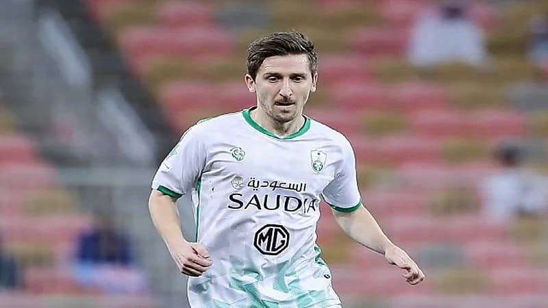 الأهلي يسعى لتسويق عقدي الثنائي الأجنبي ماركو مارين وألفيس ساريتش