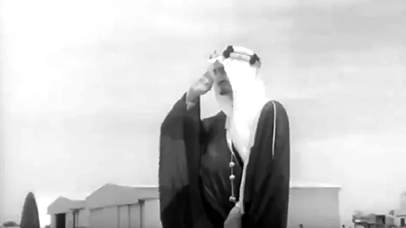 بالفيديو .. لقطات نادرة لزيارة الملك فيصل إلى نيودلهي