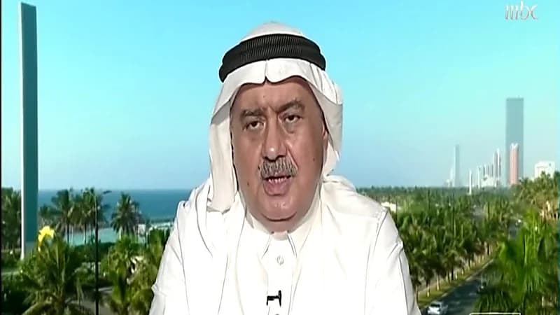 أستاذ قانون : كيف يسمح لكنو الموقوف الاحتفال مع زملائه في الملعب (فيديو)