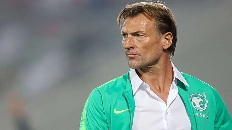 اقتراب رينارد من رقم تاريخي مع المنتخب الوطني 