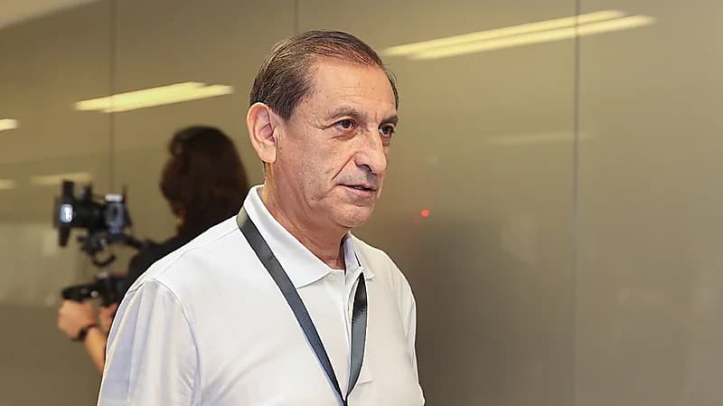 الهلال يوافق على مغادرة دياز لبلاده