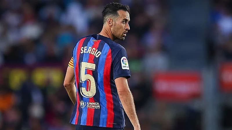 تطورات جديدة بشأن الهلال وبوسكيتس