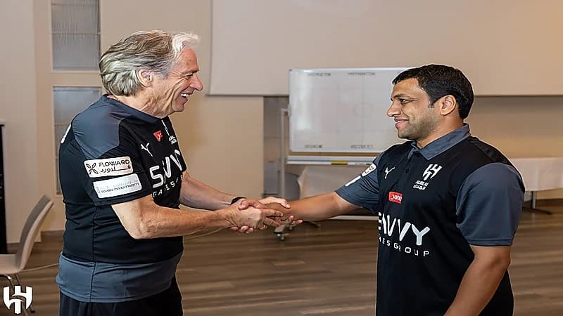 الرزيحان: صرامة جيسوس سبب إقالته من الهلال والشلهوب همزة الوصل .. فيديو