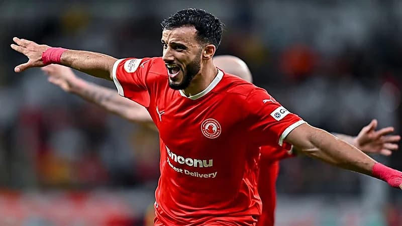 عمر السومة ينتقل للعربي القطري