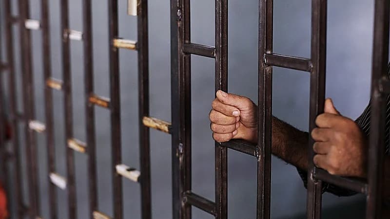 السجن عامين للمعتدين على ذوي الإعاقة