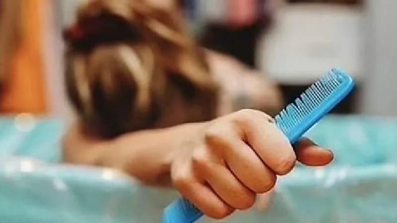 تخفيف آلام المخاض عبر استخدام المشط