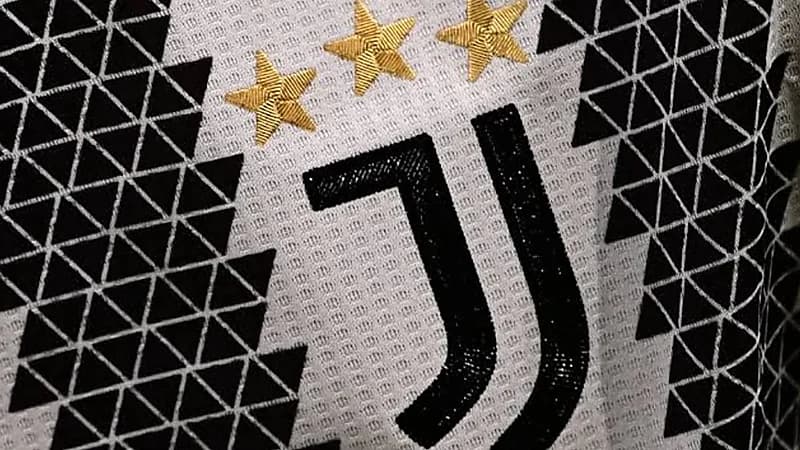 بعد 17 عامًا.. يوفينتوس يتخلى عن قضية الكالتشوبولي