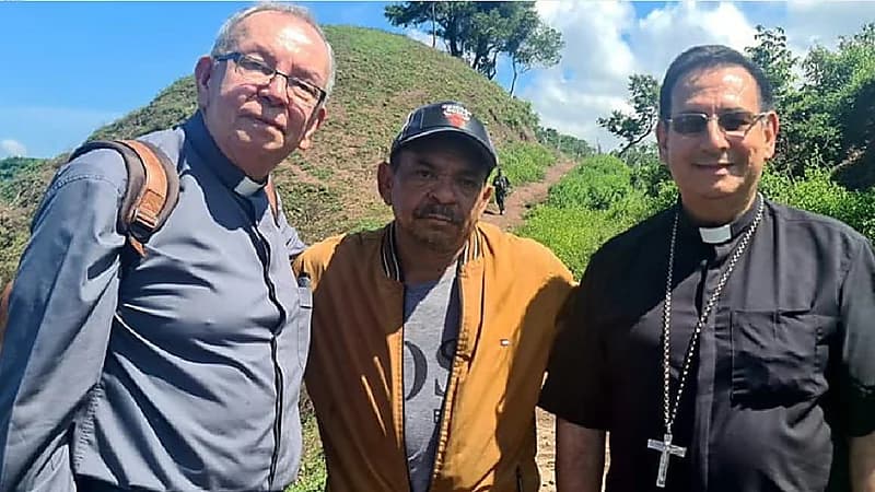 إطلاق سراح والد لويس دياز بعد 13 يوم من اختطافه .. فيديو