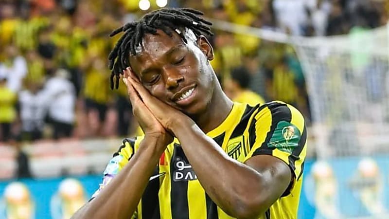 الاتحاد يعاقب زكريا هوساوي بعد غيابه عن جلسته العلاجية