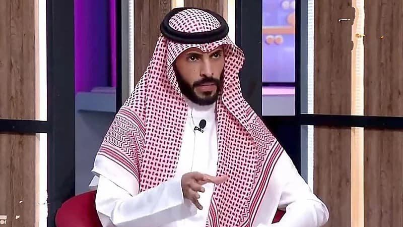 مستشار يوضح عقوبة التأخير أو الخروج المبكر من الدوام أو توقيع الحضور فقط .. فيديو