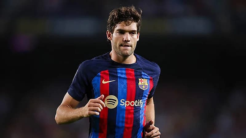 برشلونة يعلن غياب ألونسو عن مباراة جيرونا