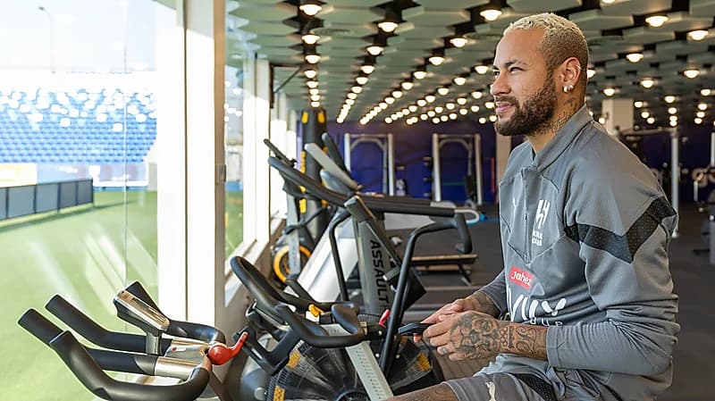 نيمار: ميسي طلب مني الانضمام لـ إنتر ميامي