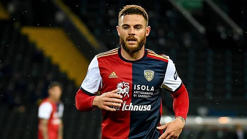 الاتحاد يسعى إلى التعاقد مع نجم كالياري